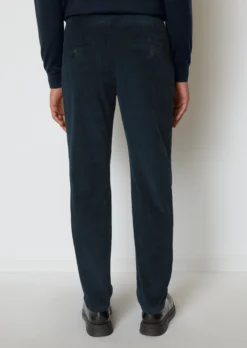 Marc O'Polo Corduroy Pants Model OSBY Jogger Tapered Made From Pure Organic Cotton -Schlichte Eleganz dd00e9422973bfaadbbf2305fc8f5765 scaled