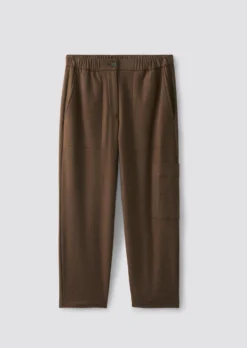 Marc O'Polo Elegant Cargo Joggpants With LENZING™ ECOVERO™ -Schlichte Eleganz dfb0524cab739bad7b5bdb4d1089fc82 scaled
