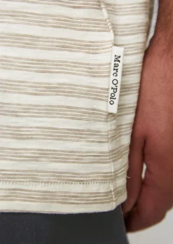 Marc O'Polo Striped T-shirt Regular In Soft Slub Jersey -Schlichte Eleganz e2f10fbe0b162c701bfc0e679452b96f scaled