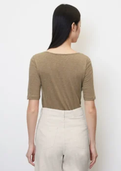 Marc O'Polo Basic T-shirt In A Straight Fit Made Of Slub Jersey -Schlichte Eleganz e50f1662d960258cee51615c575949d8 scaled