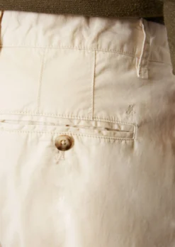 Marc O'Polo OSBY Pleats Chinos In A Tapered Fit Made Of Organic Cotton -Schlichte Eleganz e636636354a8ceb3f7706d615ace6389 scaled