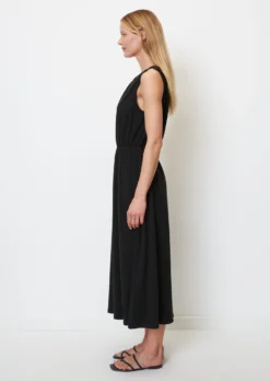 Marc O'Polo Sleeveless Jersey Maxi Dress With TENCEL™ Modal -Schlichte Eleganz eed09e933f5a83c9cd54b64589cc67a0 scaled