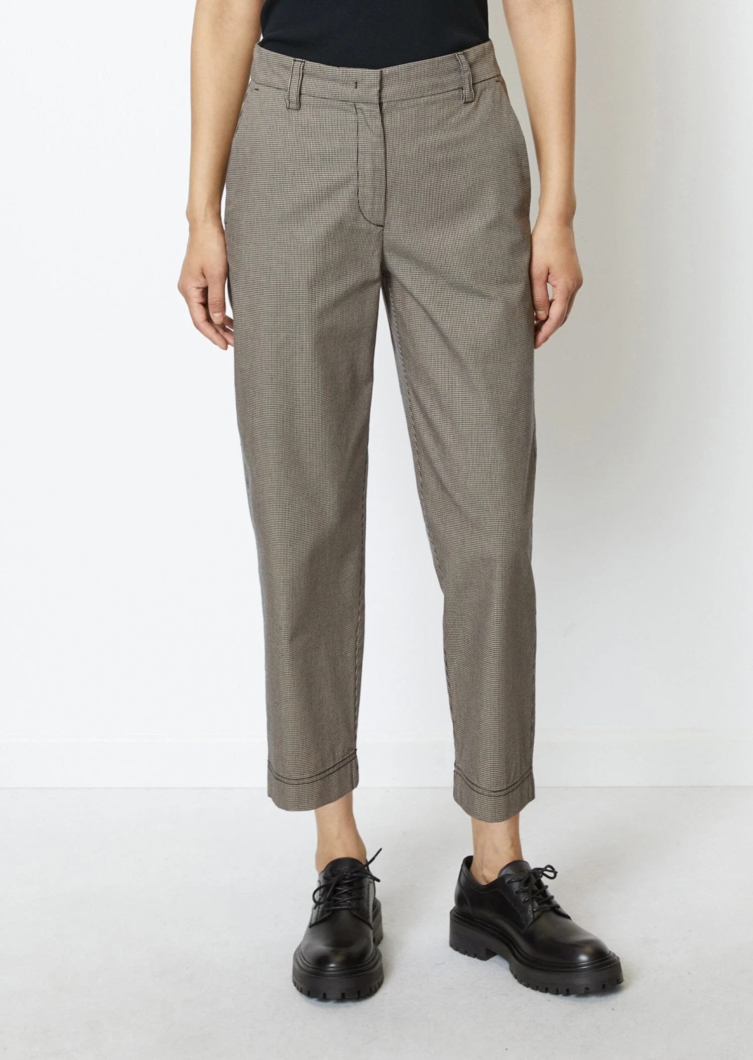 Marc O'Polo Chino Model KALNI Relaxed With Mini Pepita Pattern 4 Marc O'Polo Chino Model KALNI Relaxed With Mini Pepita Pattern – Bild 4