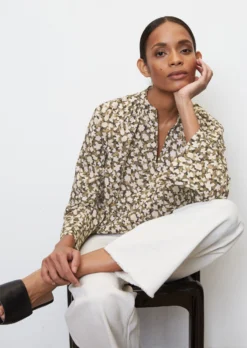 Marc O'Polo V-neck Blouse With An All-over Print Made Of Paper Touch Poplin