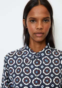 Marc O'Polo Long-sleeved Blouse With All-over Print From Recycled Vicose -Schlichte Eleganz f4881933625ec313111394818e01cce2 scaled