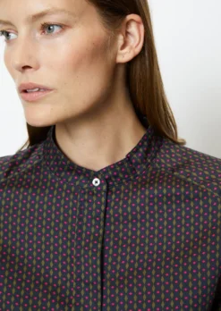 Marc O'Polo Blouse With Stand Up Collar Cotton Satin -Schlichte Eleganz f510aa4b437ac2d9b46d8d1c12325da3 scaled