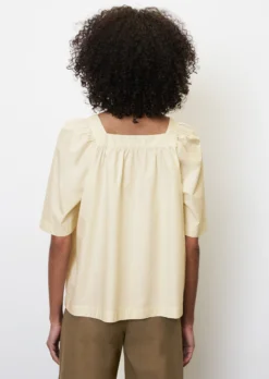 Marc O'Polo Bohemian Blouse With Square Neckline In An Organic Cotton And TENCEL™ Lyocell Blend -Schlichte Eleganz f60ff6773d5f914cc0394b2f2224ef0f scaled