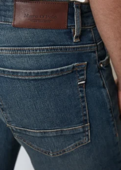 Marc O'Polo Jeans KEMI Regular Model In A Cotton Blend -Schlichte Eleganz f69a1bf3ae9543a41dc1f73c43b28033 scaled