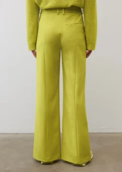 Marc O'Polo Tailored Trousers With Hem Slits Made From A Stretchy Wool Blend 11 Marc O'Polo Tailored Trousers With Hem Slits Made From A Stretchy Wool Blend -Schlichte Eleganz f7ca0b14d3be6ae322e29964ba793f76 scaled