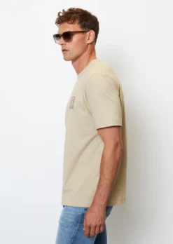 Marc O'Polo Organic Cotton T-shirt In A Regular Fit Made Of Soft Organic Cotton 14 Marc O'Polo Organic Cotton T-shirt In A Regular Fit Made Of Soft Organic Cotton -Schlichte Eleganz fcbac710cebb81570e12a27ed42b7d10 scaled