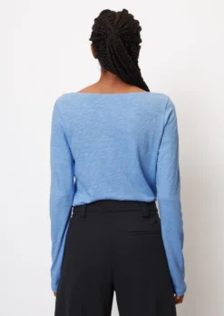 Marc O'Polo Bateau Neck Long Sleeve Top, Regular Fit In A Lightweight Slub Jersey Fabric -Schlichte Eleganz fd2cf28c027aaeab636dcbfb8e2d924c scaled