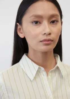 Marc O'Polo Striped Blouse In A Slim Fit Made Of A Soft Organic Cotton Twill -Schlichte Eleganz febf76bf901d4b790737ba16446c98d3 scaled